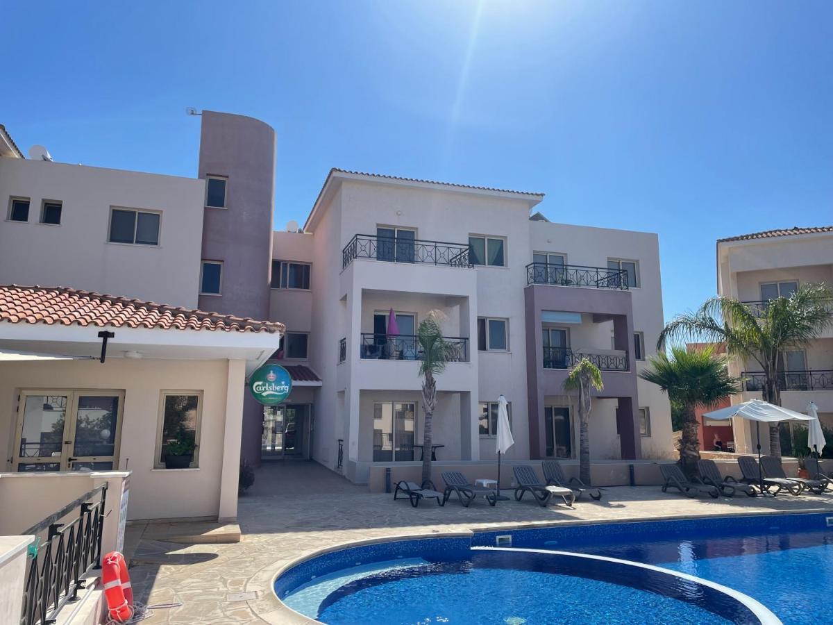 Kings Resort 1 Bedroom Apartment Paphos Eksteriør bilde