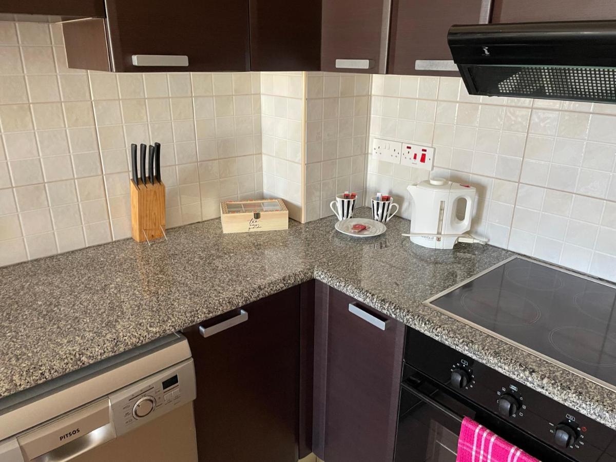 Kings Resort 1 Bedroom Apartment Paphos Eksteriør bilde